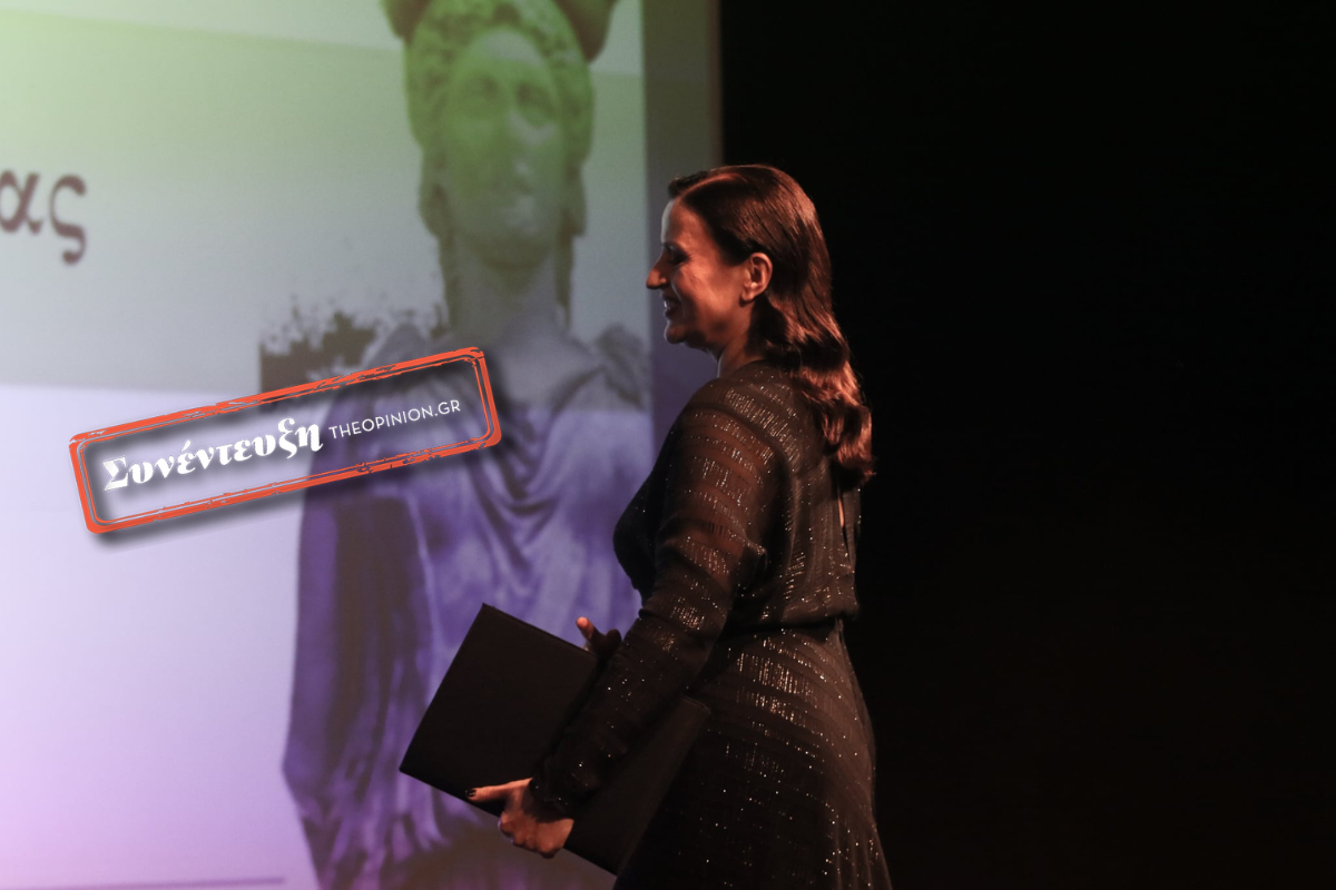 Καρυοφυλλιά Καραμπέτη στο TheOpinion: «Μέσα από τους ρόλους που έχω ερμηνεύσει, προσπάθησα να κατανοήσω καλύτερα την ανθρώπινη φύση»