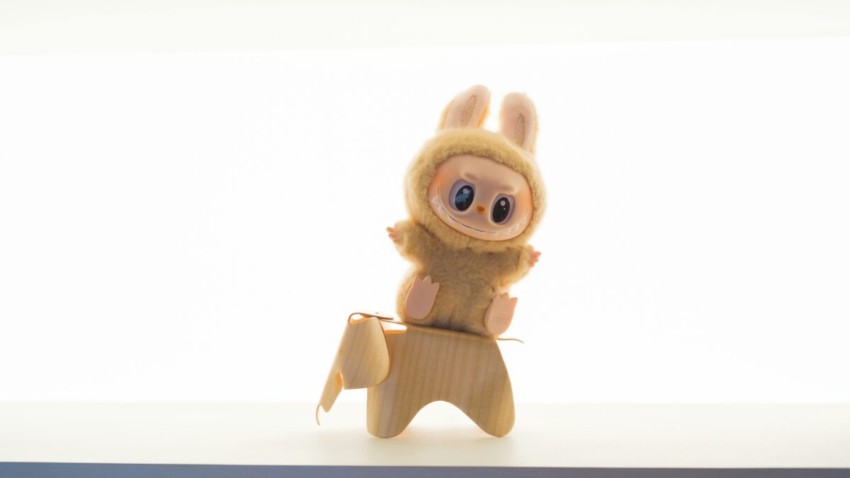 Labubu: Δυο ψυχοθεραπευτές εξηγούν τι κρύβεται πίσω από τη νέα εμμονή του TikTok