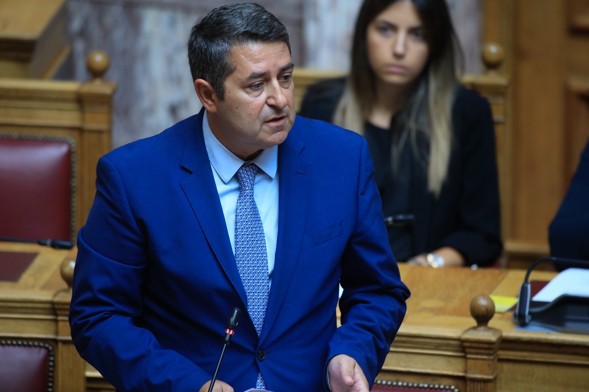 Ο Μυλωνάκης, το Documento, η μήνυση και η απάντηση