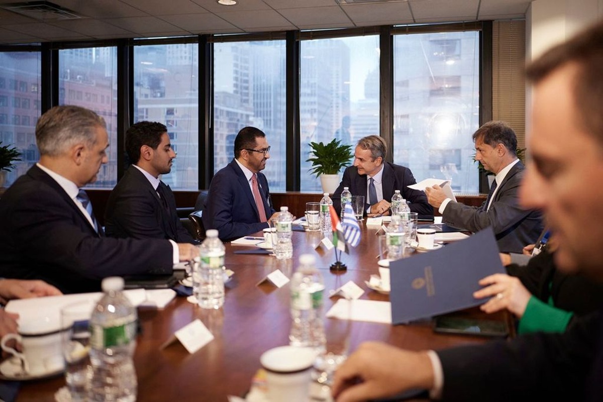 Τα συν και τα πλην του ταξιδιού στη Νέα Υόρκη μετράει, ήδη, το Μαξίμου