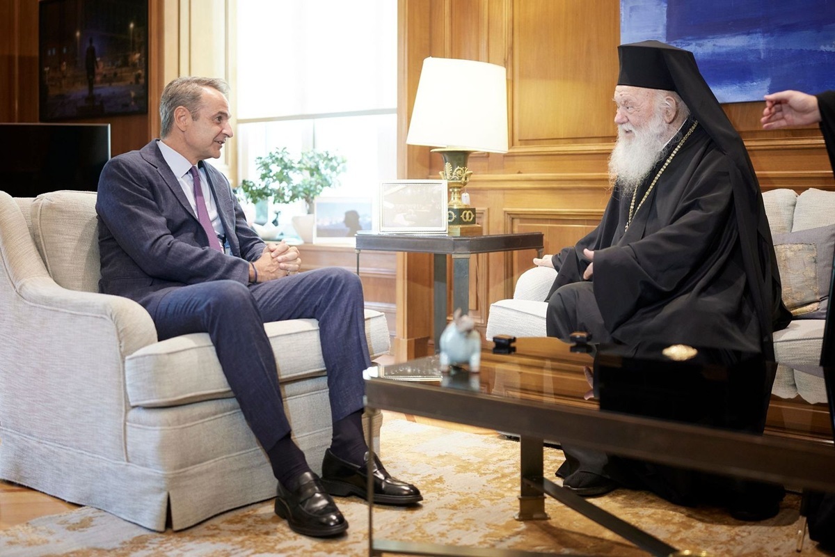 Συνάντηση Μητσοτάκη- Ιερώνυμου στο Μαξίμου