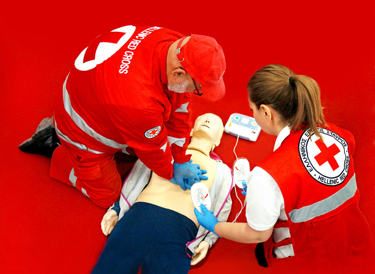 Ελληνικός Ερυθρός Σταυρός: 14 καλλιτέχνες στέλνουν ηχηρό μήνυμα για τις Πρώτες Βοήθειες (VIDEO)
