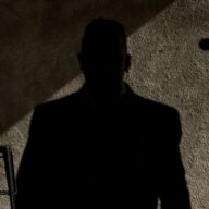 Παρασκηνιακός