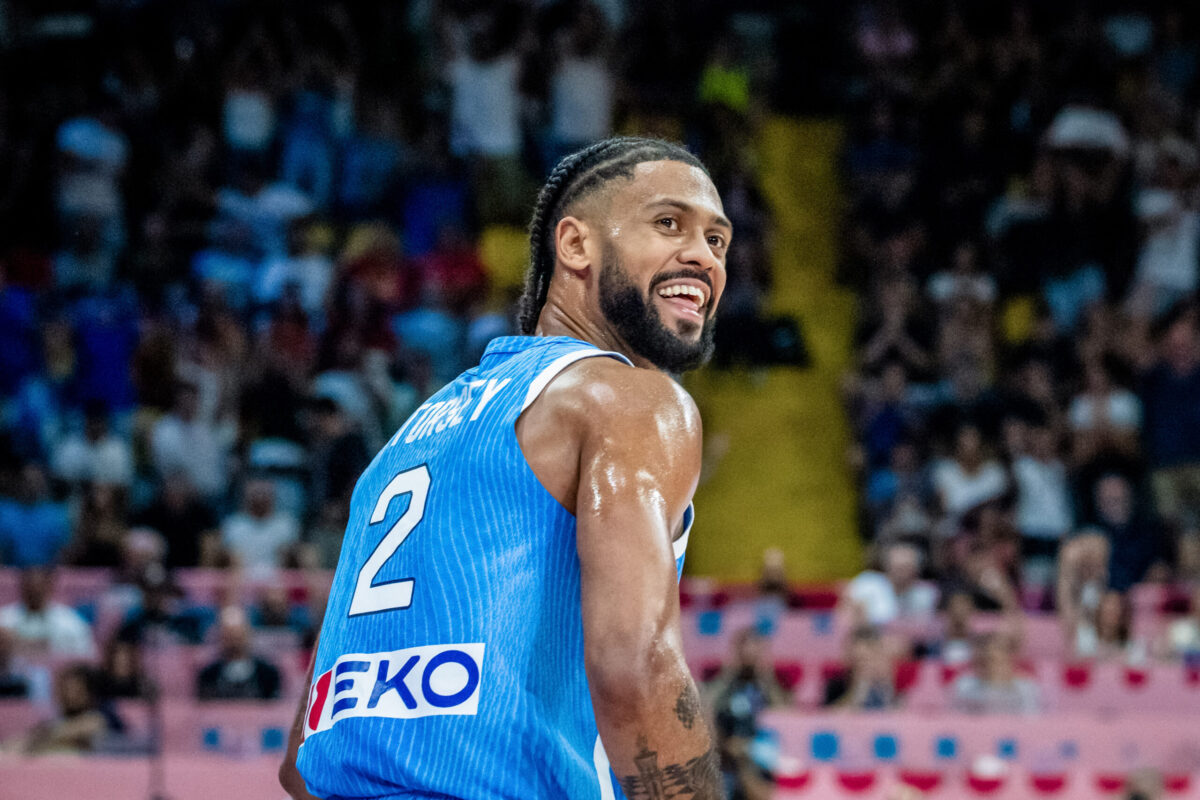 Εθνική Ελλάδος: Ξόρκισε τον «κακό της δαίμονα» και πήρε την πρωτιά στον όμιλο (ΦΩΤΟ)