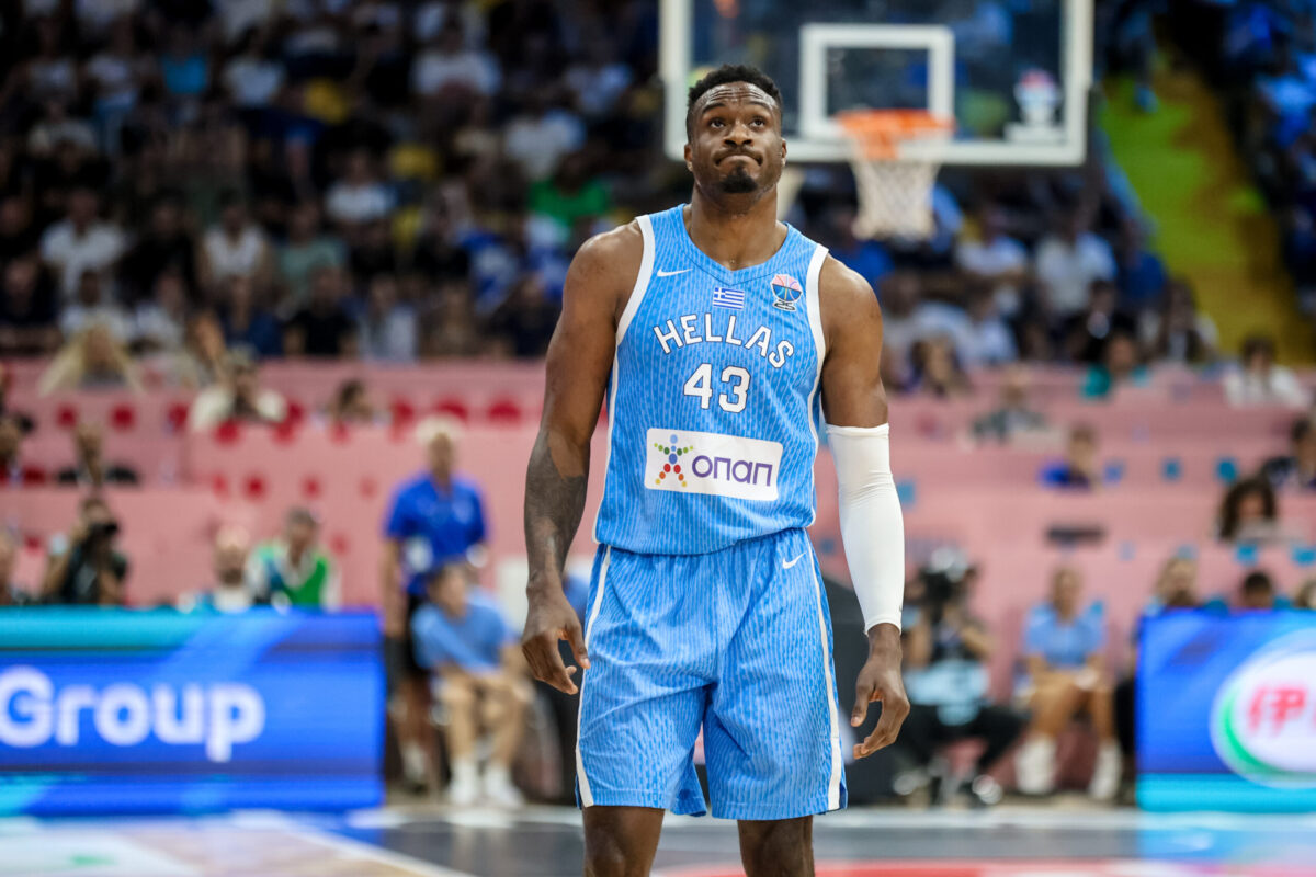 Θανάσης Αντετοκούνμπο: «Ευλογία το μετάλλιο με την Εθνική, ο Σπανούλης μας έδωσε κίνητρο και πίστη»