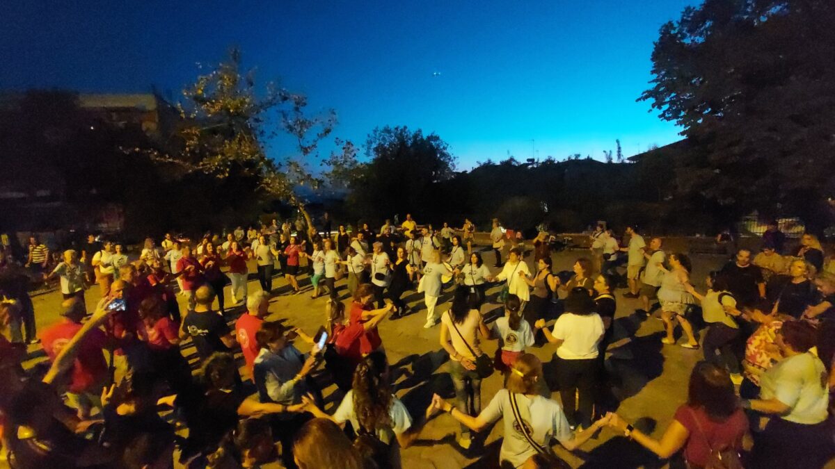 Θεσσαλονίκη: Γέμισαν μουσικές και παράδοση τα σοκάκια της Άνω Πόλης (ΦΩΤΟ)