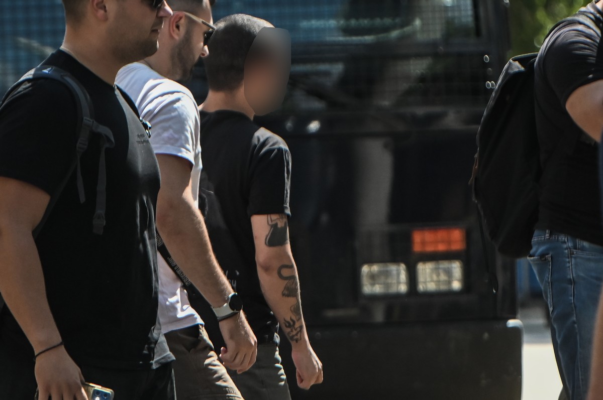 Γιάννης Μάλαμας: Προθεσμία για να απολογηθεί για την επίθεση σε αστυνομικό – «Βρισκόταν εκτός εαυτού» (VIDEO)