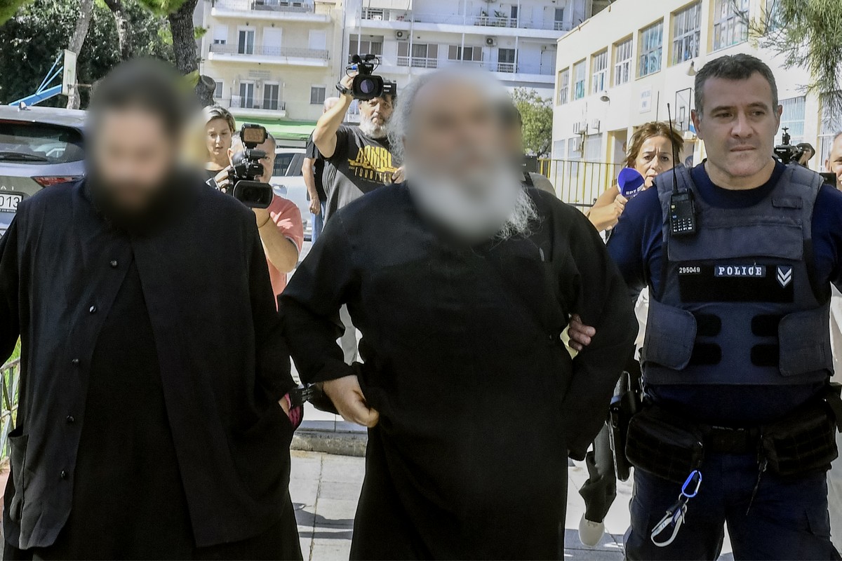 Καλάβρυτα: Προφυλακιστέοι ο ηγούμενος και άλλα πέντε άτομα (VIDEO)