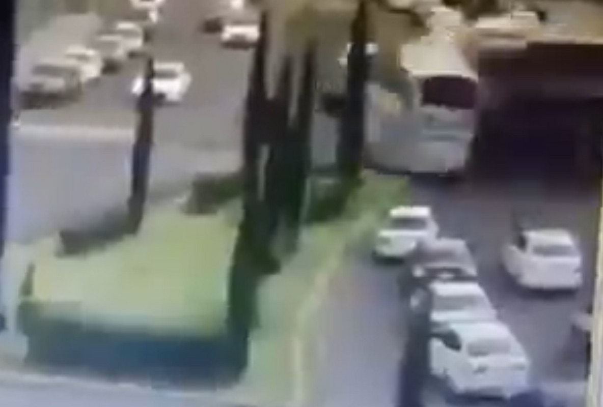 Μεξικό: Τρένο παρέσυρε διώροφο λεωφορείο, τουλάχιστον 10 νεκροί (VIDEO)