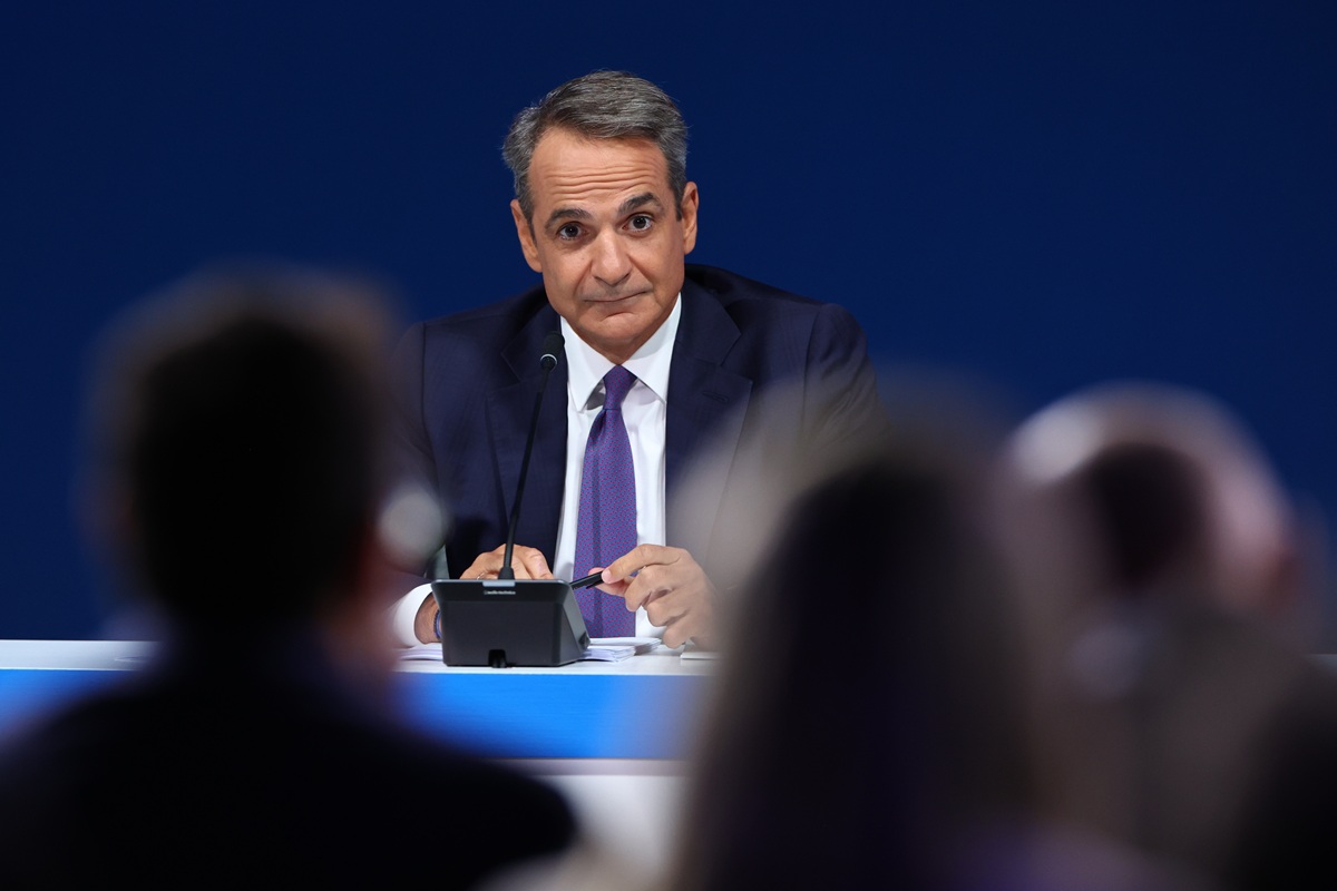 Μητσοτάκης: Καμία αλλαγή εκλογικού νόμου, καμία περίπτωση για 13ο μισθό, στόχος η αύξηση των μισθών