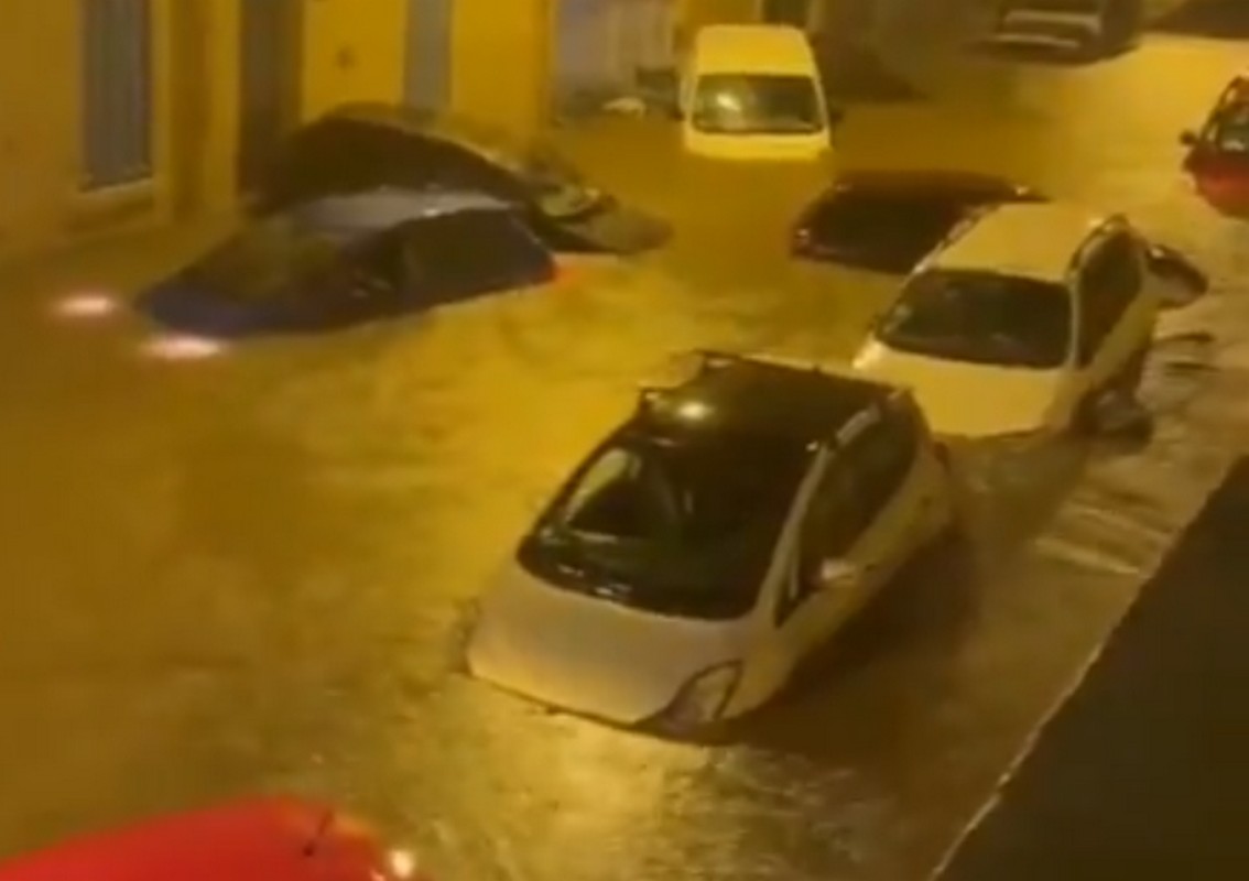 Ισπανία και Γαλλία: Σε «πορτοκαλί συναγερμό» για καταιγίδες και πλημμύρες  (VIDEO)