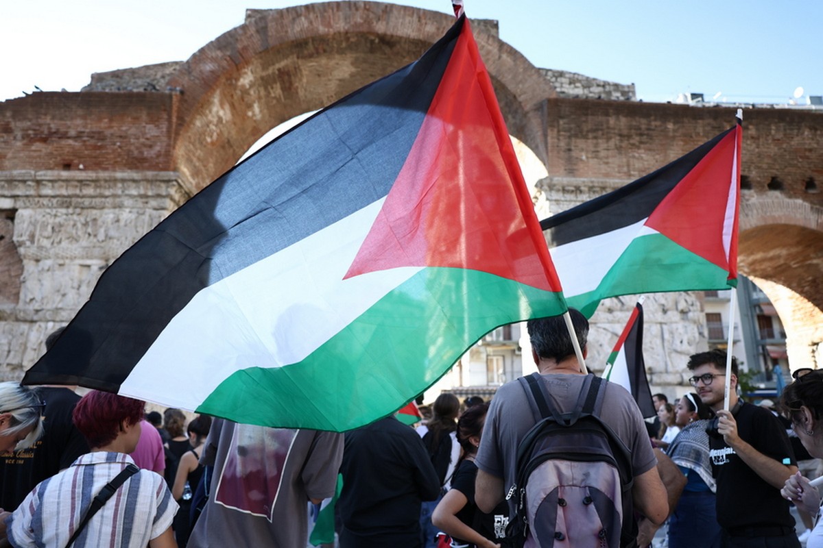 Θεσσαλονίκη: Συγκέντρωση αλληλεγγύης στον παλαιστινιακό λαό στο κέντρο της πόλης