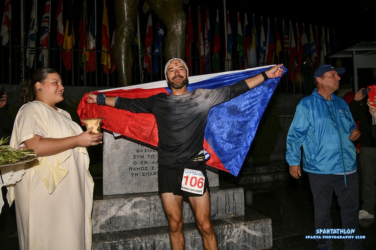 43ο ΣΠΑΡΤΑΘΛΟΝ: Νικητές ο Τσέχος Radek Brunner και η Ουγγαρέζα Andrea Morocza (ΦΩΤΟ)