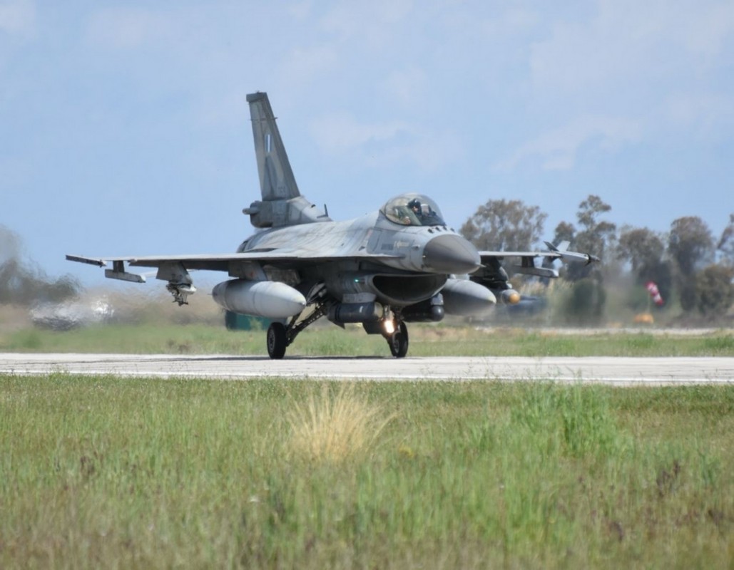 παραβιάσεις