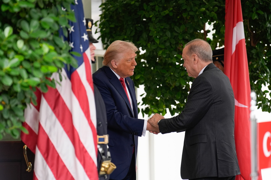 Τραμπ: «Μπορούμε να κάνουμε συμφωνία για τα F-35, αλλά ο Ερντογάν πρέπει πρώτα να κάνει κάτι για εμάς»