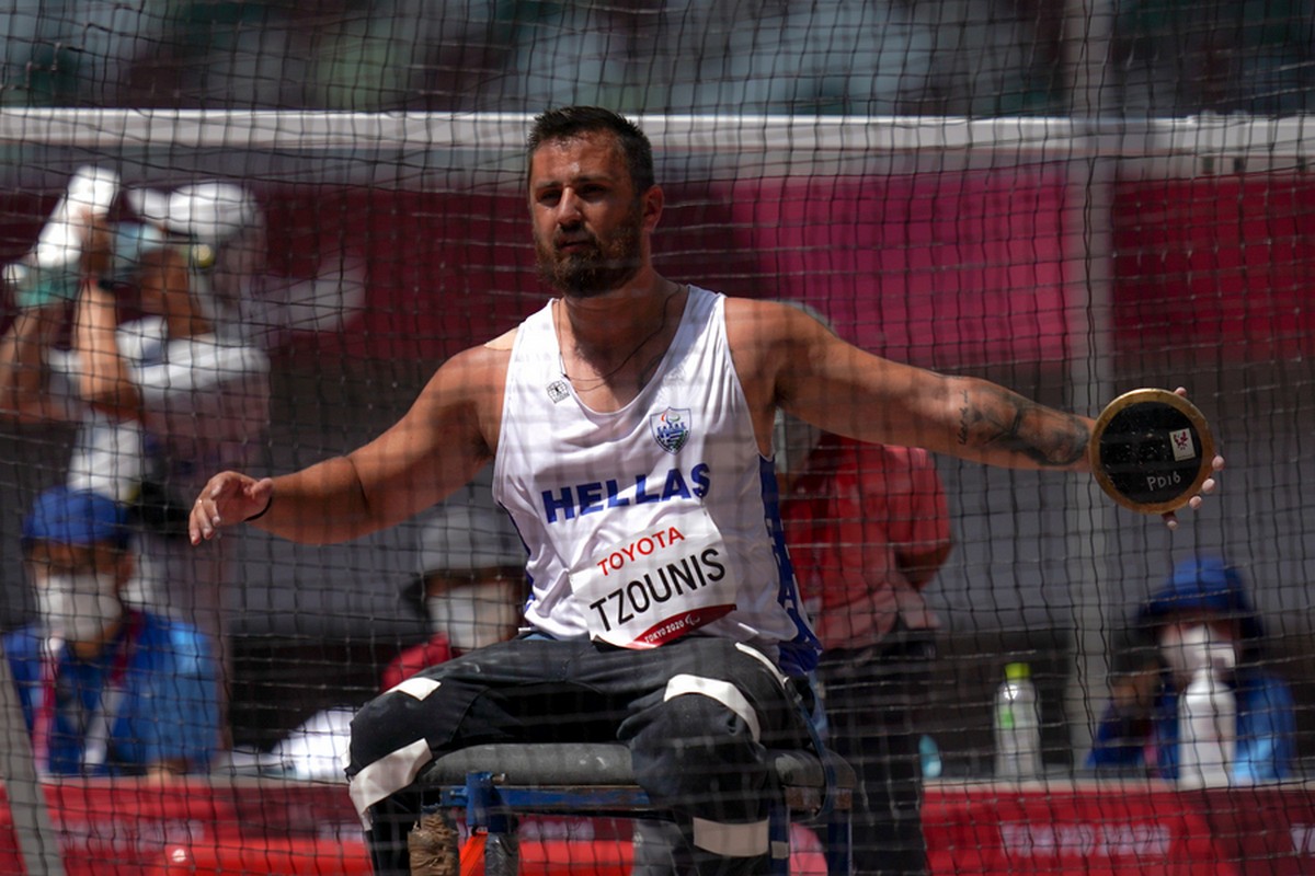 Ν. Ανδρεάδου: «Ο Λαγκαδάς πανηγυρίζει για την τεράστια διάκριση του Κώστα Τζούνη» (ΦΩΤΟ)