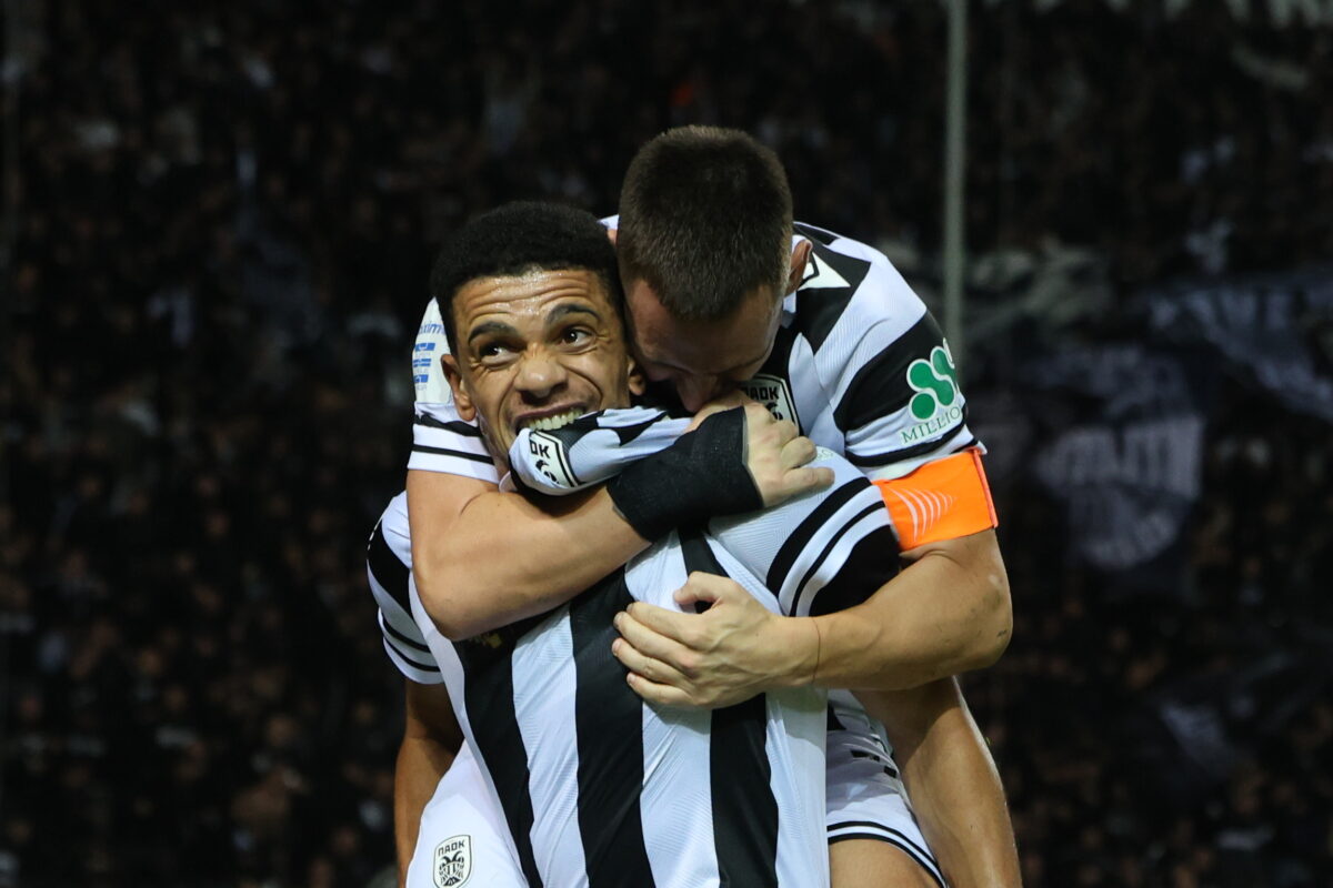 «Καρυδάτη» ανατροπή του ΠΑΟΚ, 2-1 τον Ολυμπιακό