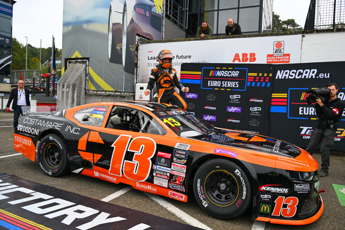 O Θωμάς Κρασώνης Πρωταθλητής Ευρώπης του NASCAR Euro Series