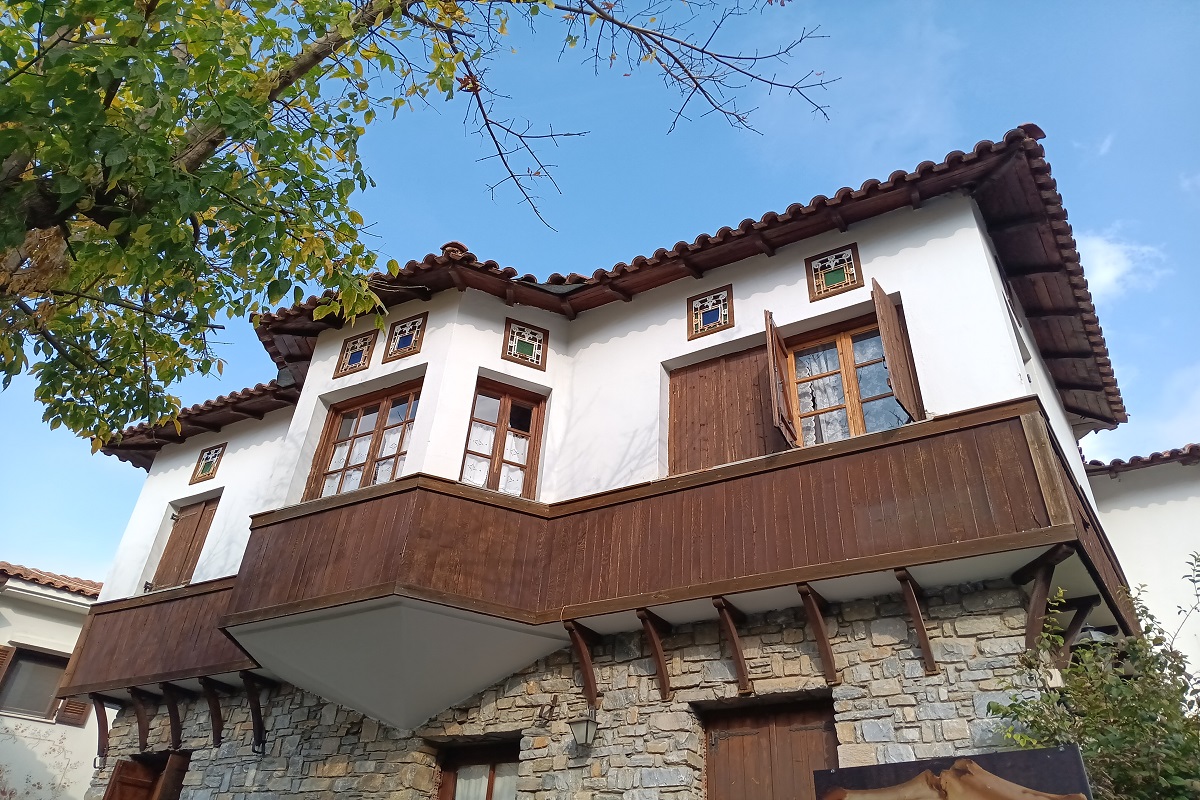 Αμπελάκια: Διήμερες εκδηλώσεις με 300 κιλά κάστανα, μουσικές και ομιλίες (ΦΩΤΟ)