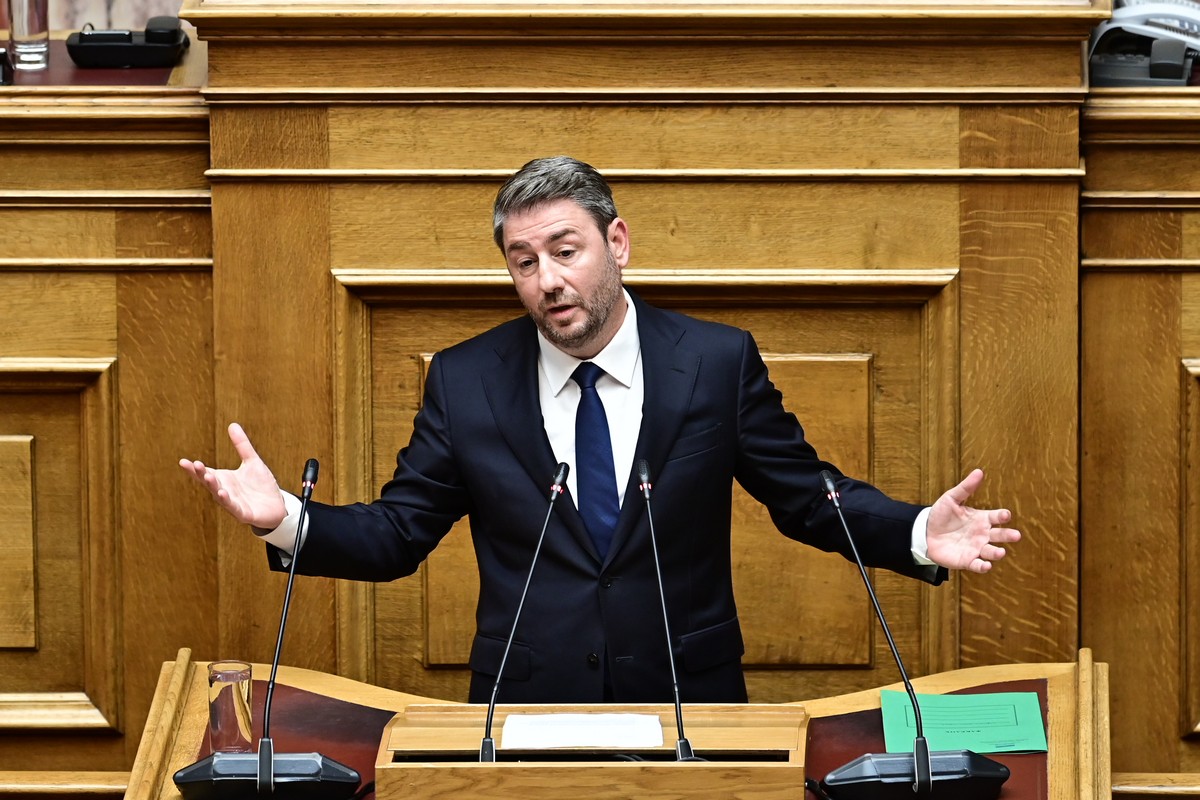 Ανδρουλάκης: Η κυβέρνηση επιλέγει να ανοίξει ένα αχρείαστο εσωτερικό μέτωπο διχασμού, πόλωσης και τοξικότητας – Δεν οδηγείτε πουθενά την πατρίδα και τον ελληνικό λαό