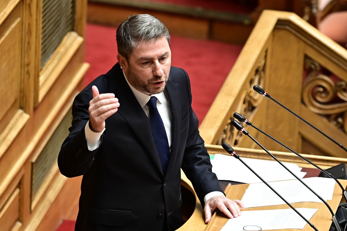 ΠΑΣΟΚ: Είδε από νωρίς την διαμάχη Μητσοτάκη-Δένδια και δικαιώθηκε