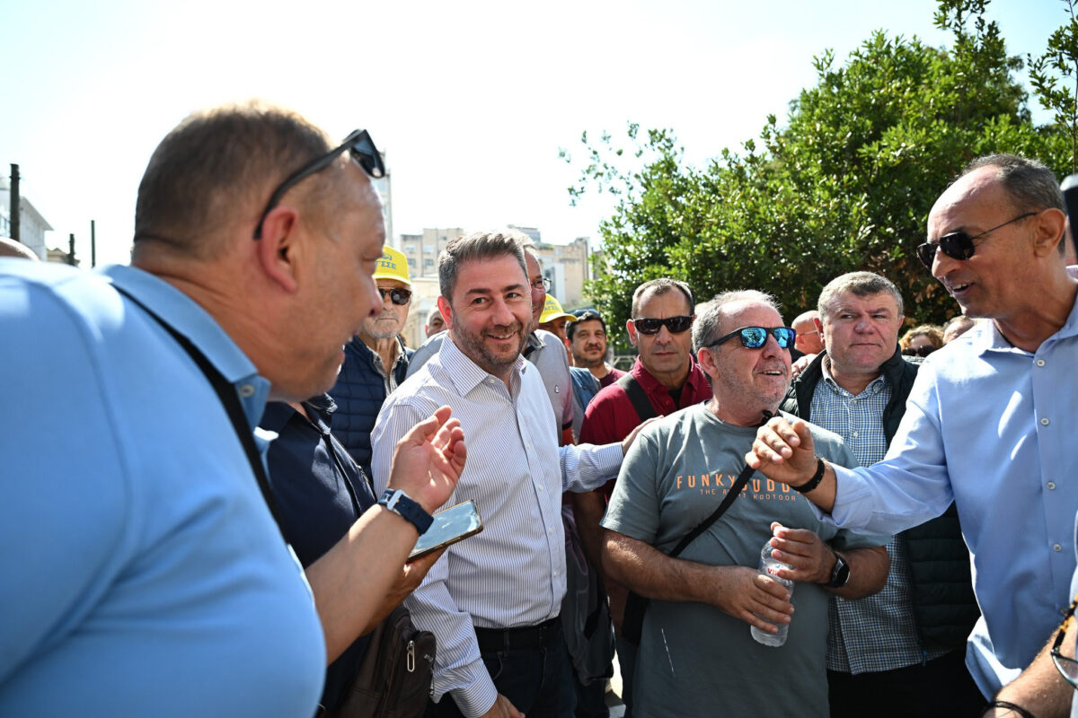 ΠΑΣΟΚ: «Μονόδρομος για καλύτερη ζωή η πολιτική αλλαγή» (ΦΩΤΟ)