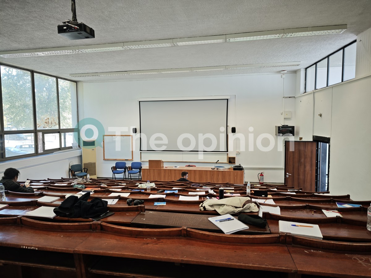 Ξεκινούν τον Δεκέμβριο οι μαζικές διαγραφές 285.000 φοιτητών – Ποιο πανεπιστήμιο έχει τους περισσότερους «αιώνιους»