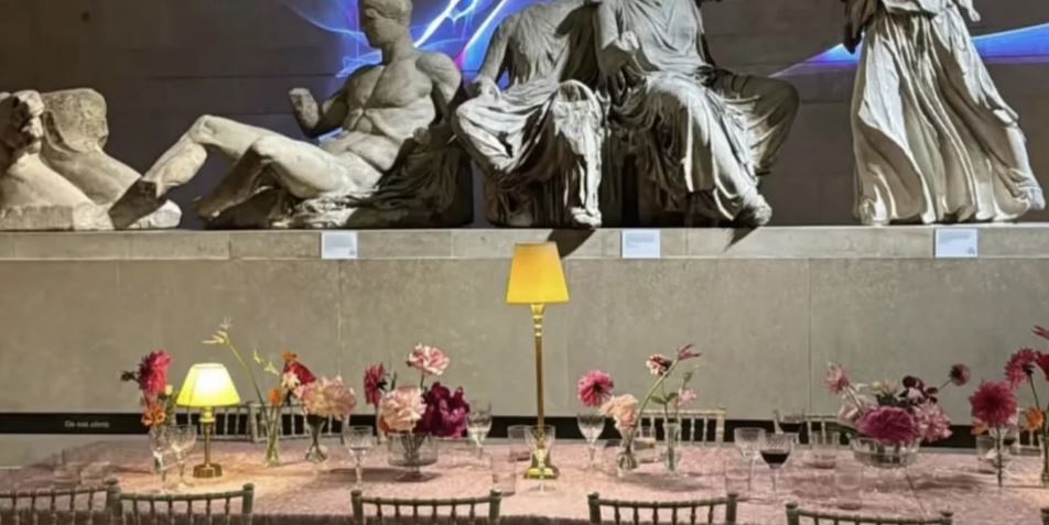 Λίνα Μενδώνη: Προσβλητική ενέργεια το δείπνο στην αίθουσα με τα Γλυπτά από το Βρετανικό Μουσείο