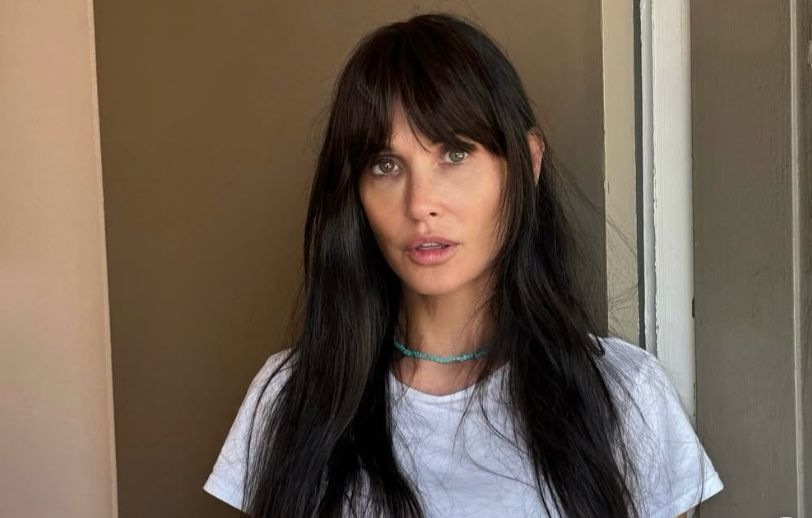 Η Ντέμι Μουρ επανάφερε την εμβληματική φράντζα της από την ταινία «Striptease»