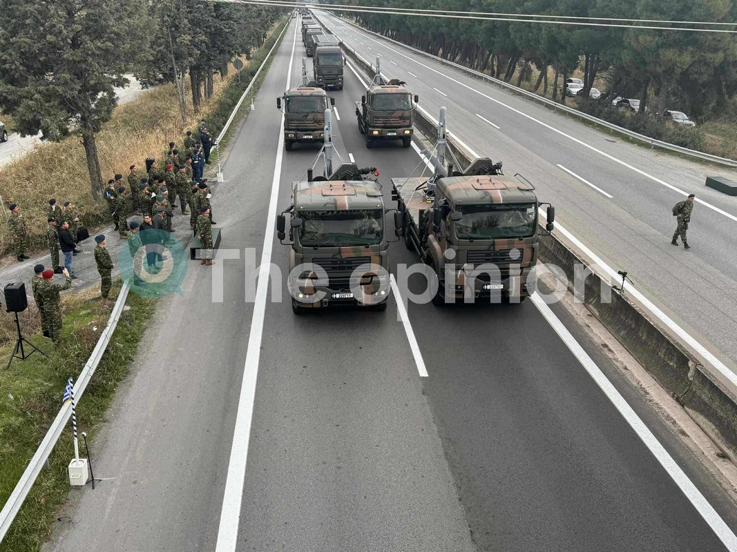 Θεσσαλονίκη: Εικόνες από τη δοκιμαστική στρατιωτική παρέλαση στη Μουδανιών – Τι ώρα οι δοκιμαστικές διελεύσεις αεροσκαφών (ΦΩΤΟ-VIDEO)