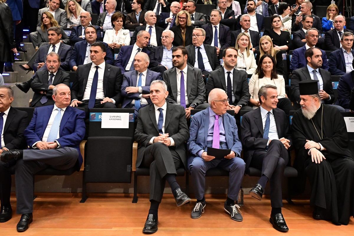 Εξ αφορμής ενός βιβλίου για την Τεχνητή Νοημοσύνη , μια πραγματική εξίσωση ισχύος στη Νέα Δημοκρατία