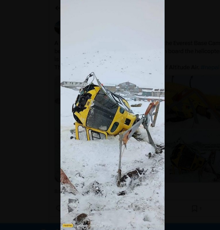 Έβερεστ: Συντριβή ελικοπτέρου στο Νεπάλ – Σώθηκε ο πιλότος