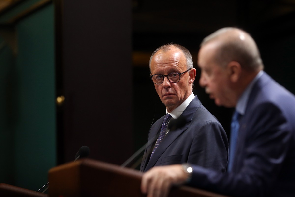 Με εντάσεις η συνάντηση Ερντογάν – Μερτς: «Αγκάθια» η Γάζα και η ΕΕ