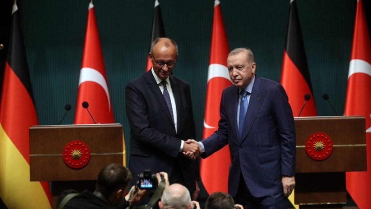 Η συνάντηση Φρ. Μερτς – Ρ.Τ. Ερντογάν υπό το πρίσμα των γερμανικών ΜΜΕ