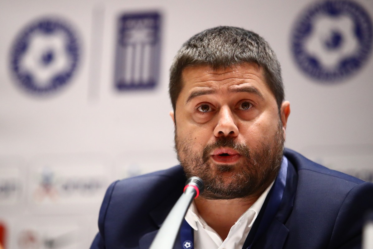 Γκαγκάτσης: «Απέτυχε η Εθνική, αλλά έχουμε τον καλύτερο προπονητή» (VIDEO)