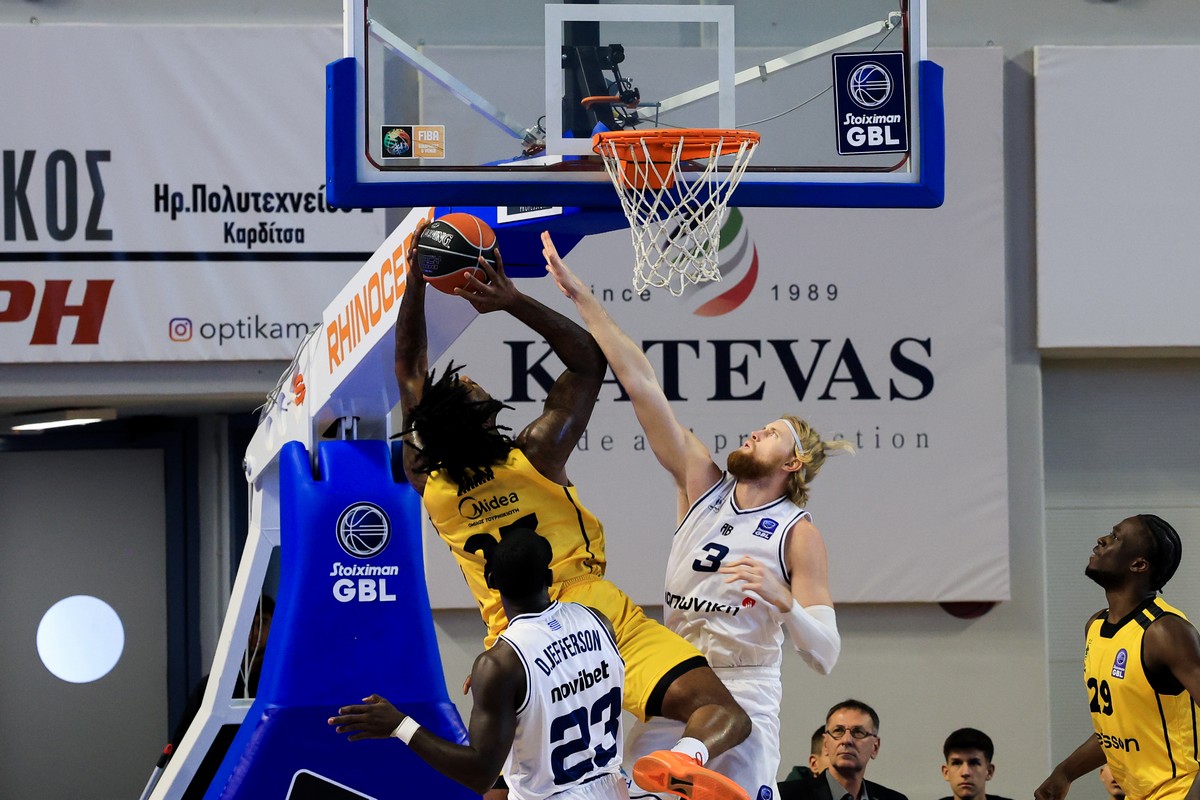 GBL: Ξεκίνημα με το… αριστερό για τον Άρη – Ηττήθηκε στην Καρδίτσα (VIDEO)