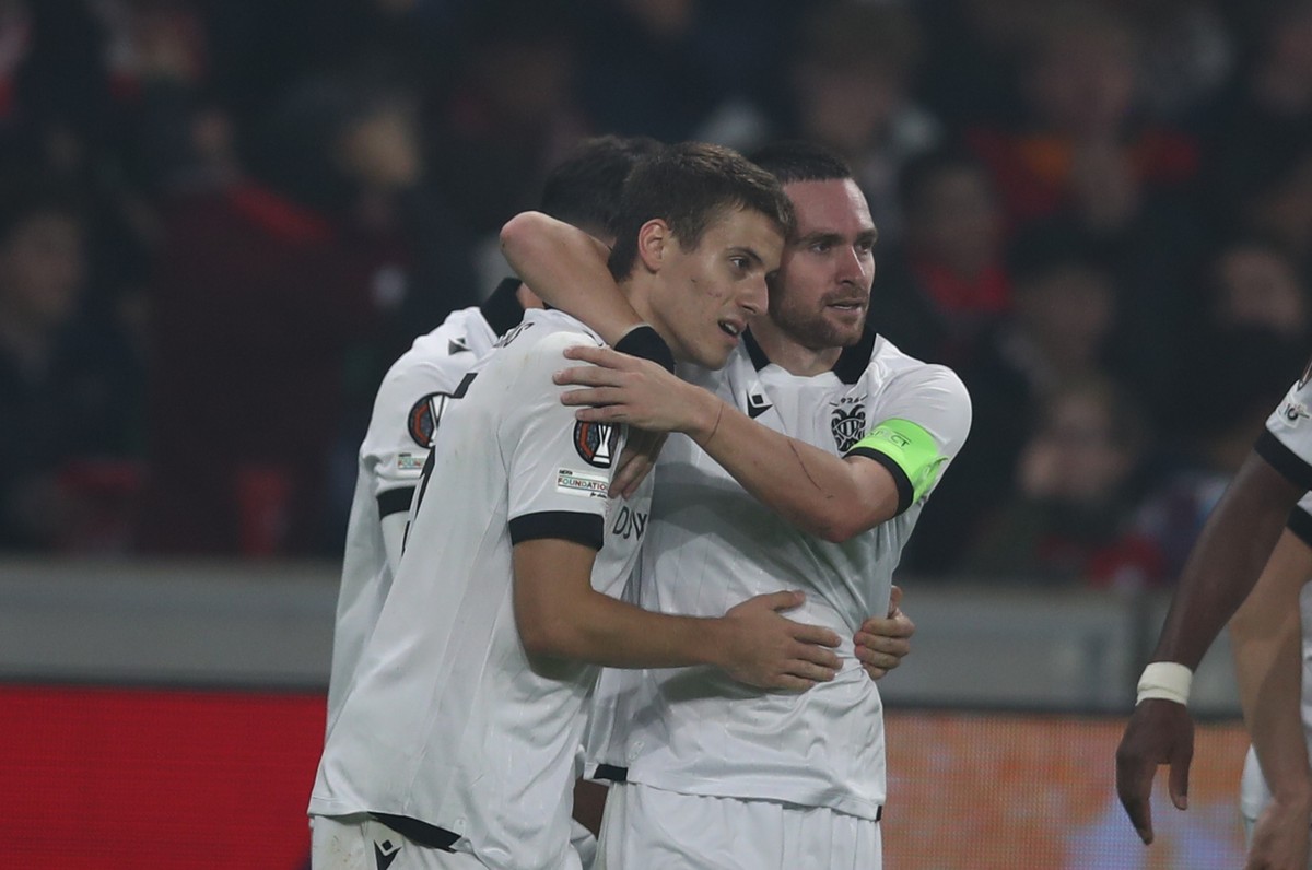 Με μάγο Κωνσταντέλια και «τεσσάρα» ο ΠΑΟΚ πήρε απίστευτο διπλό στη Γαλλία (ΦΩΤΟ)