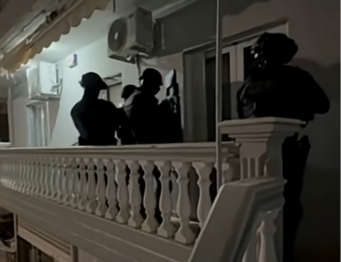 Κύκλωμα λήστευε ηλικιωμένους προσποιούμενοι υπαλλήλους του ΔΕΔΔΗΕ και λογιστές – Κινηματογραφική σύλληψη (VIDEO)