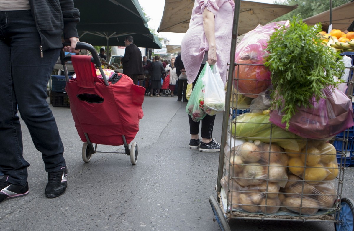 Ένα πιάτο φαΐ στην… εγγονή