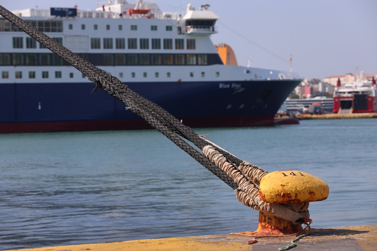 Προβλήματα στα ακτοπλοϊκά δρομολόγια λόγω ανέμων – Απαγορευτικό απόπλου σε λιμάνια της χώρας