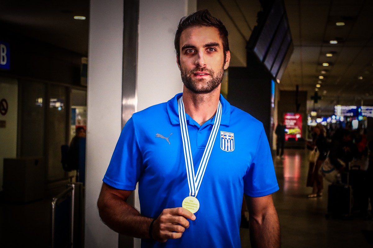 Πάτησε Ελλάδα με το χρυσό μετάλλιο ο Ντούσκος