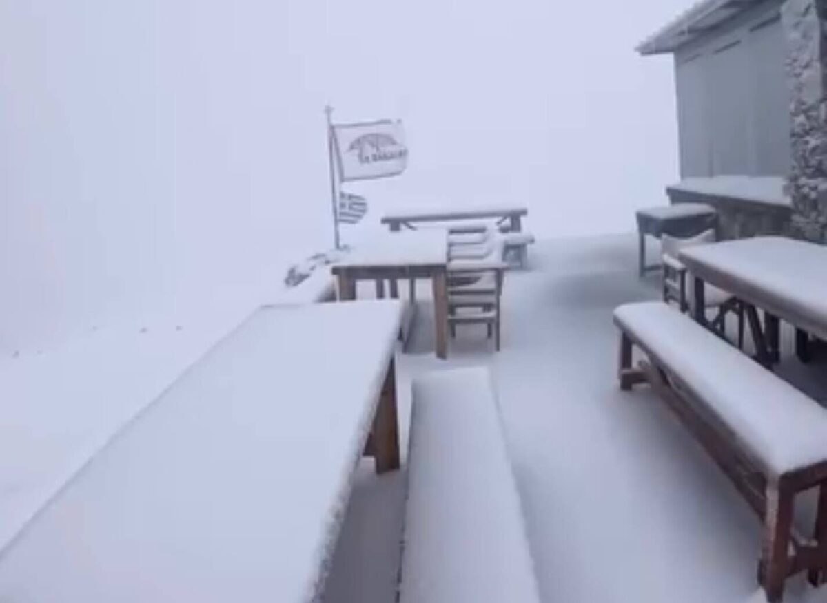 Έπεσαν τα πρώτα χιόνια στον Όλυμπο (VIDEO)