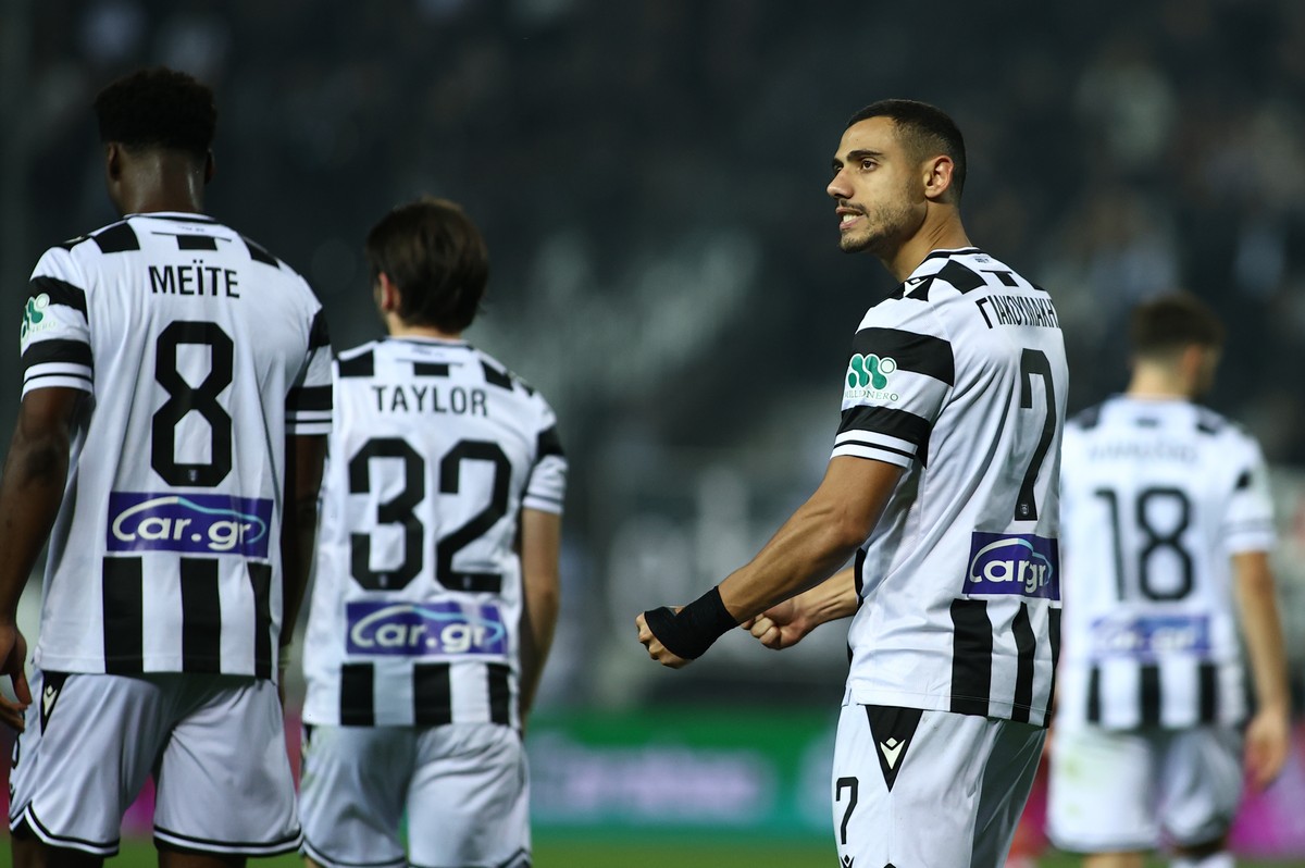 Παραμένει στην κορυφή ο «ανεβασμένος» ΠΑΟΚ, 3-0 τον Βόλο (ΦΩΤΟ)