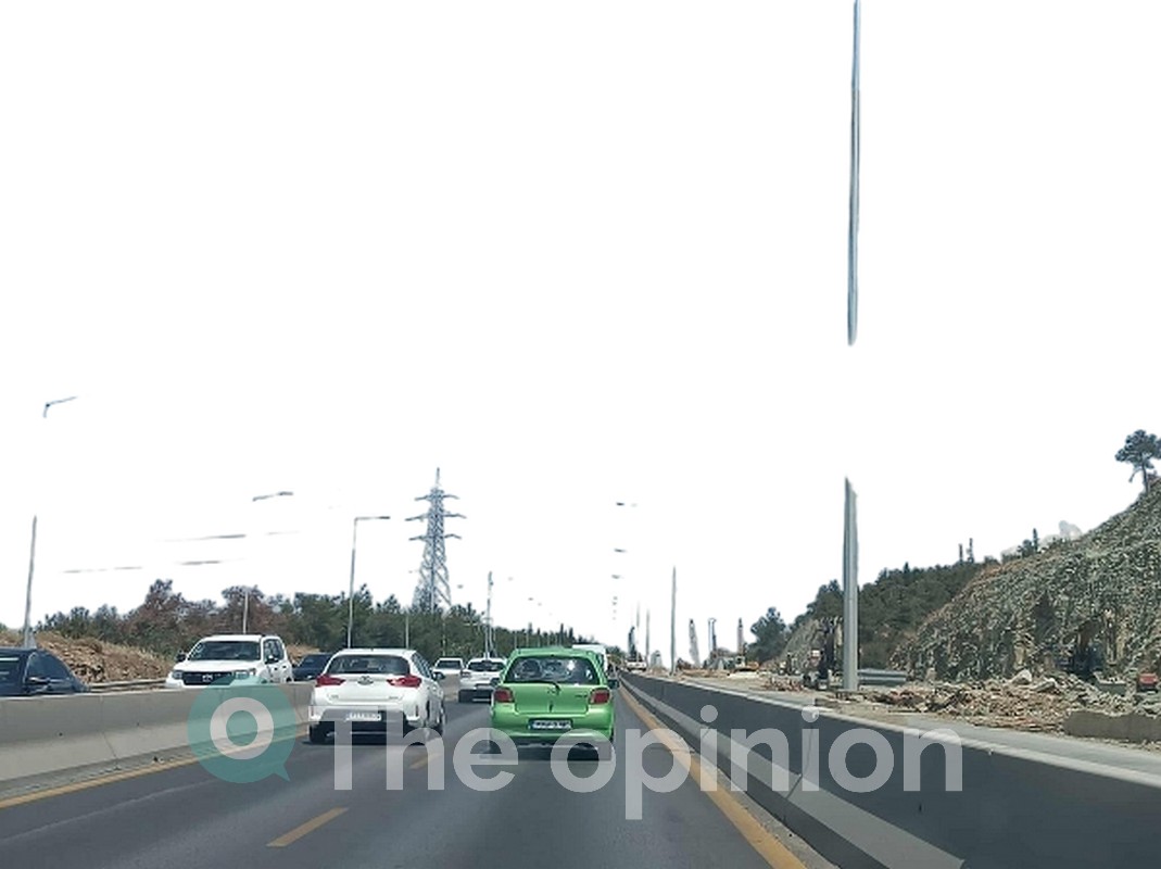 Θεσσαλονίκη: Σύγκρουση τριών οχημάτων στον Περιφερειακό