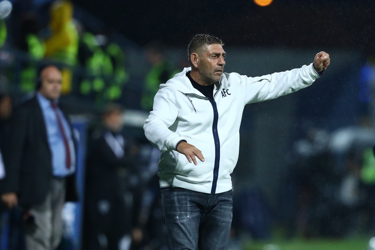 Super League: Τέλος από τον Αστέρα ο Σάββας Παντελίδης