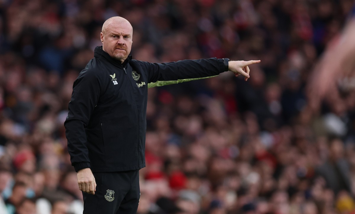 Εποχή Σον Ντάις στη Νότιγχαμ Φόρεστ – Τρίτος προπονητής σε μία σεζόν