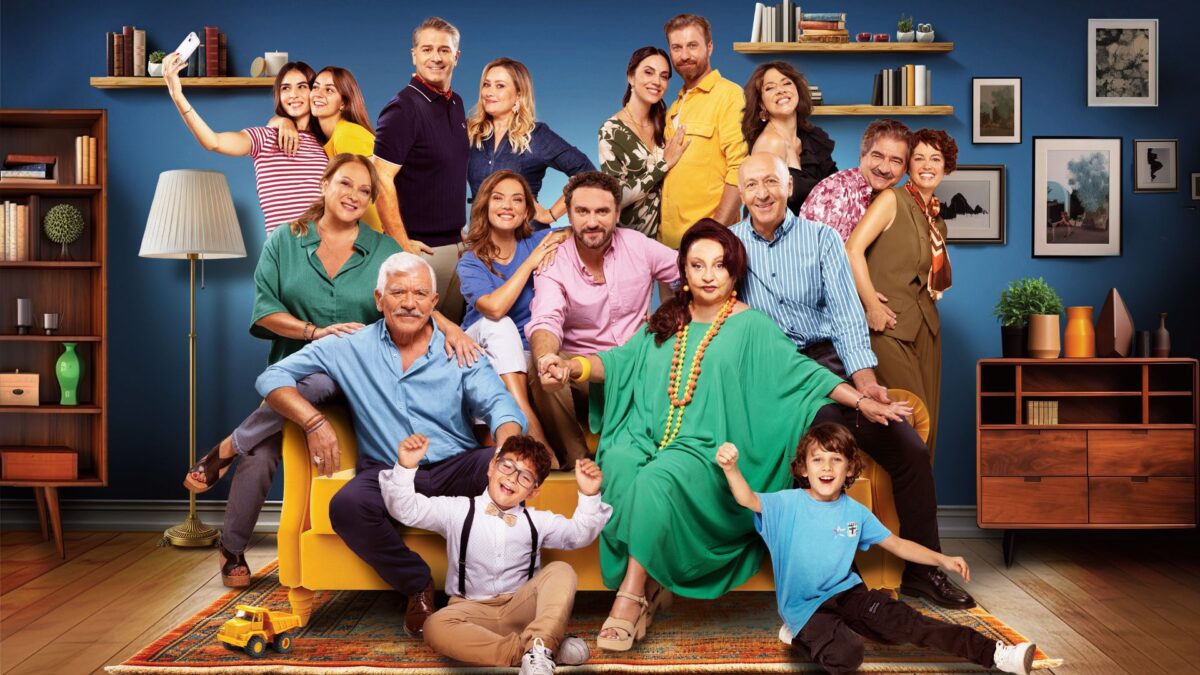 «Το Σόι σου» ήταν μόνο η αρχή – Η δεύτερη σειρά του ALPHA που επιστρέφει μετά από 17 χρόνια (VIDEO)