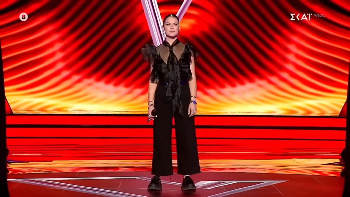 Η Χριστίνα από τη Θέρμη στο «The Voice» έκανε και του 4 τους κριτές να γυρίσουν (VIDEO)