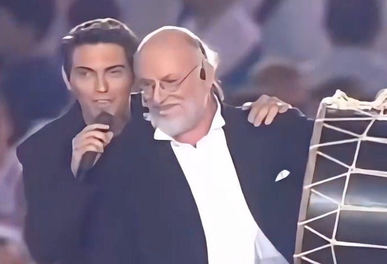 Χατζηγιάννης για Σαββόπουλο: «Η φωνή του και η ευγένεια της ψυχής του συνεχίζουν να αντηχούν μέσα μου»