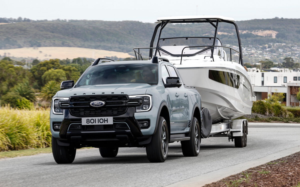 Τέλος στο “άγχος” ρυμούλκησης βάζει το Ford Ranger Plug-In Hybrid